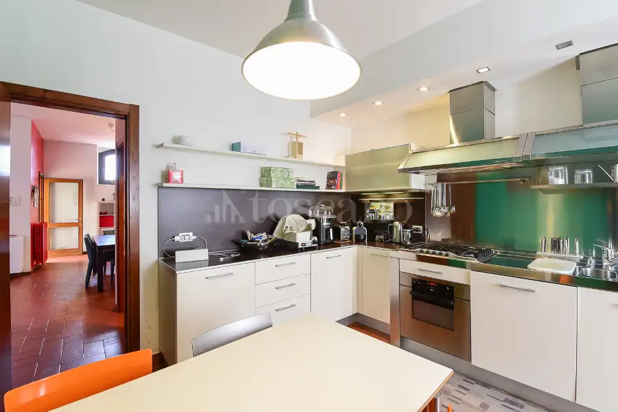 Casa Indipendente in vendita di 180 mq a €320.000 (rif. 21/2024)