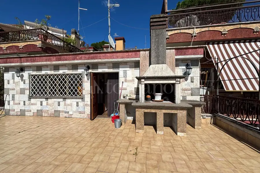 Villa Bifamiliare in vendita di 250 mq a €599.000 (rif. 33/2025)