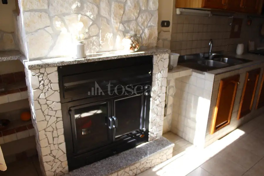 Casa Indipendente in vendita di 212 mq a €210.000 (rif. 15/2026)