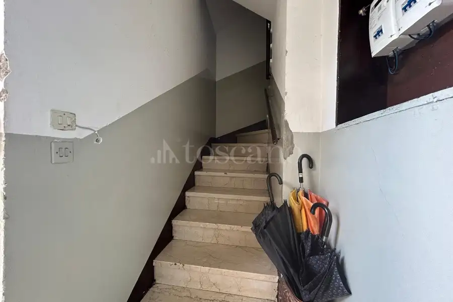 Palazzo in vendita di 400 mq a €460.000 (rif. 28/2024)