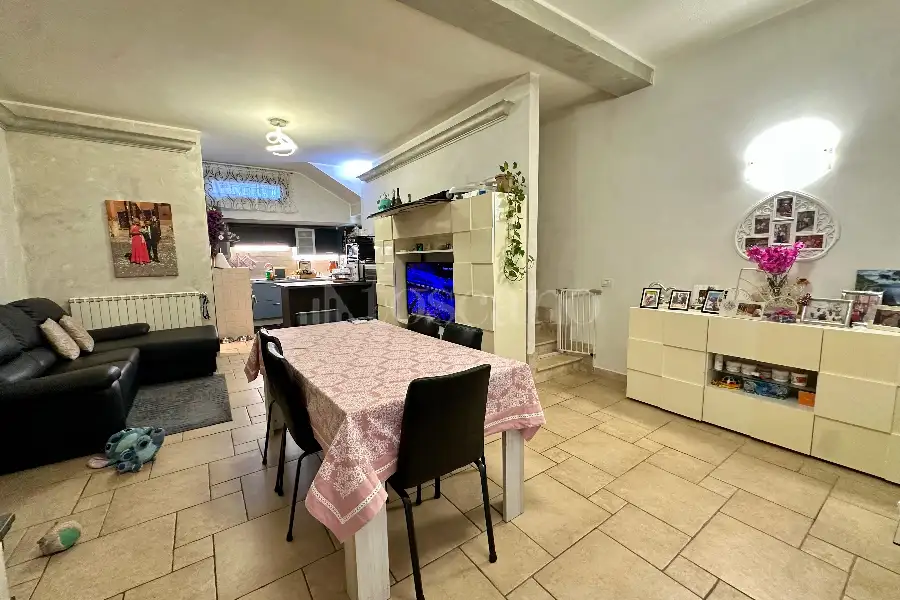 Villino a Schiera in vendita di 140 mq a €260.000 (rif. 93/2026)