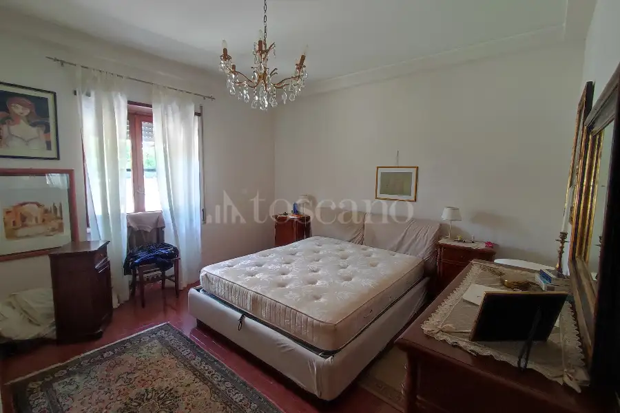 Casa Indipendente in vendita di 400 mq a €340.000 (rif. 35/2025)