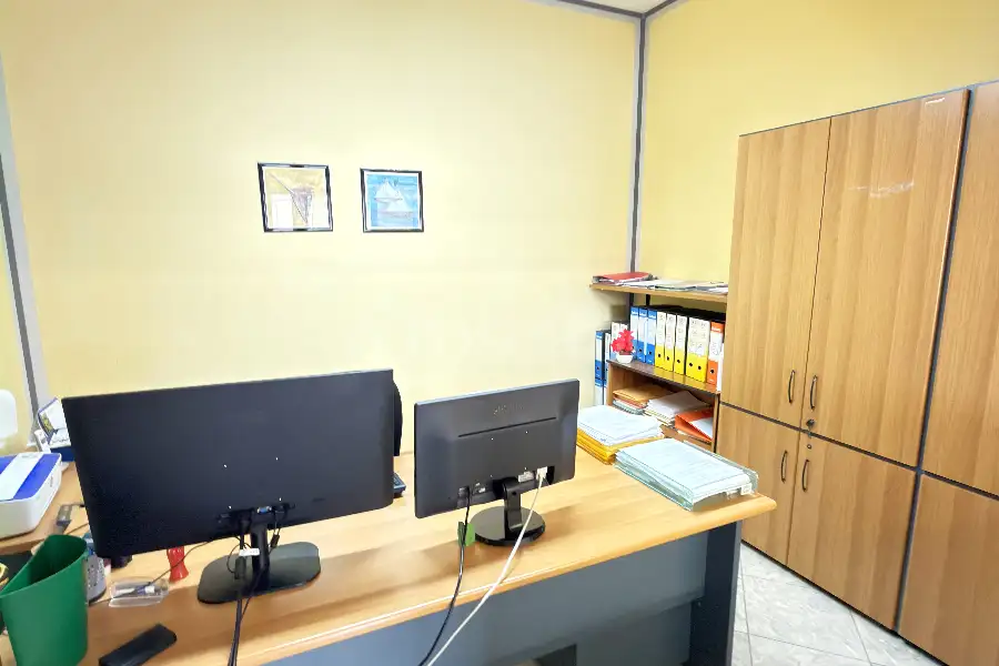 Ufficio in vendita di 113 mq a €290.000 (rif. 14/2026)