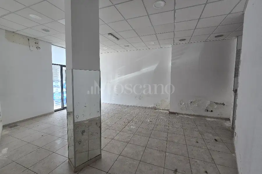 Negozio in vendita di 46 mq a €37.000 (rif. 38/2026)
