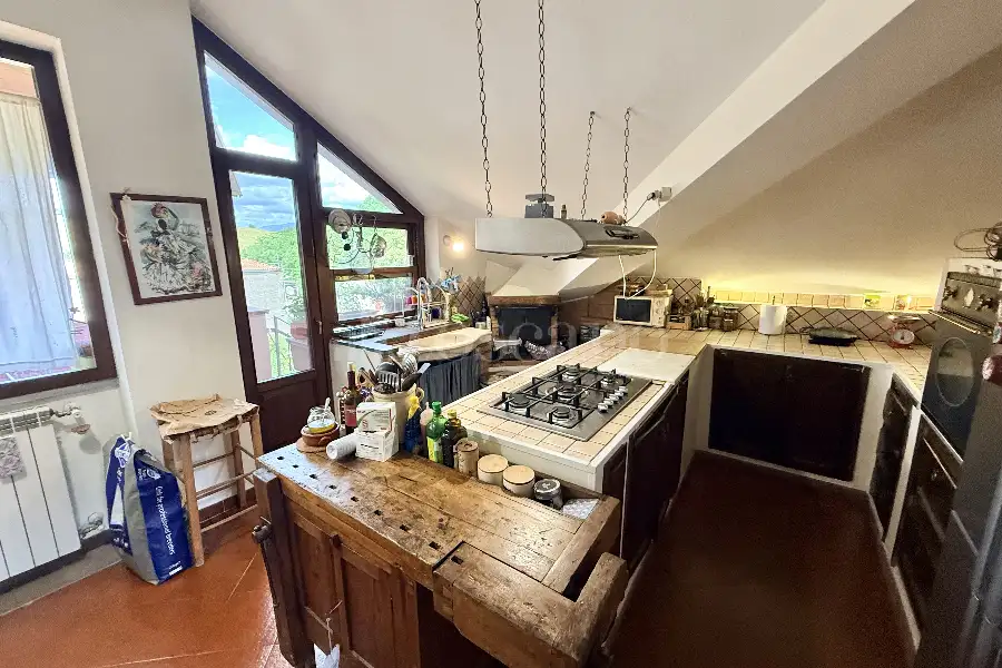 Attico in vendita di 230 mq a €189.000 (rif. 54/2026)