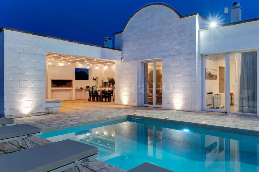 Villa in vendita di 239 mq a €795.000 (rif. 7/2025)
