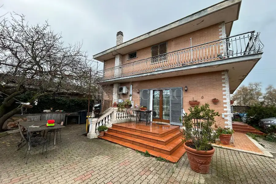 Casa in vendita di 100 mq a €477.000 (rif. 17/2026)