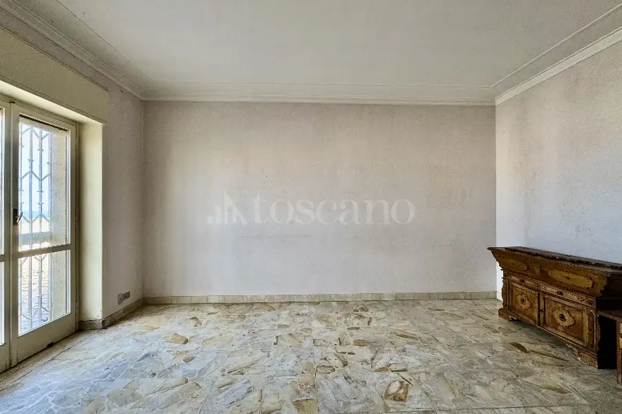 Attico in vendita di 296 mq a €770.000 (rif. 37/2026)