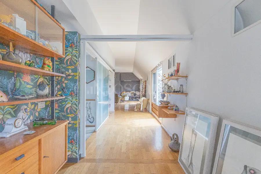 Casa in vendita di 210 mq a €2.600.000 (rif. 45/2026)