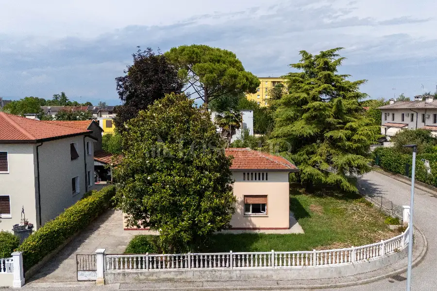 Casa Indipendente in vendita di 75 mq a €145.000 (rif. 108/2026)