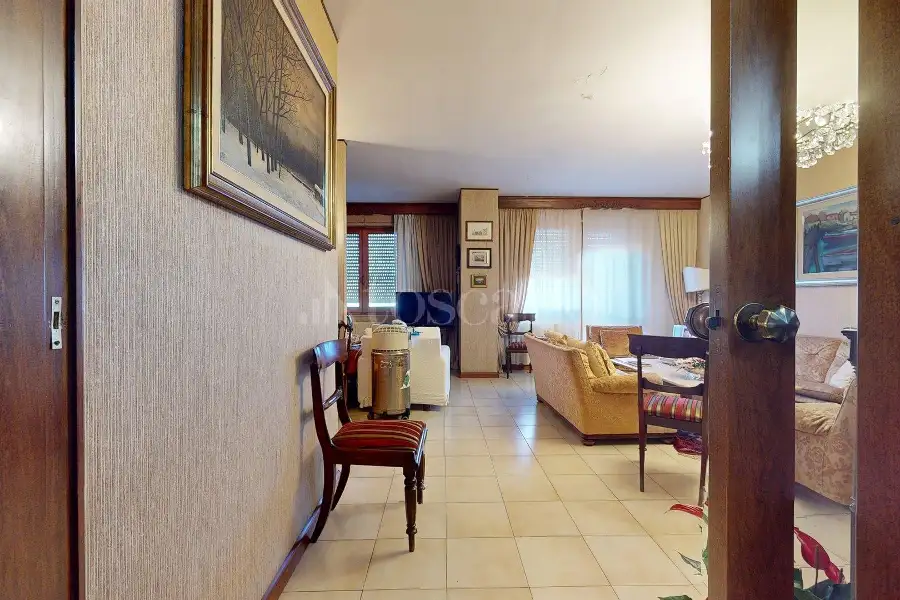 Villa Bifamiliare in vendita di 210 mq a €355.000 (rif. 12/2026)