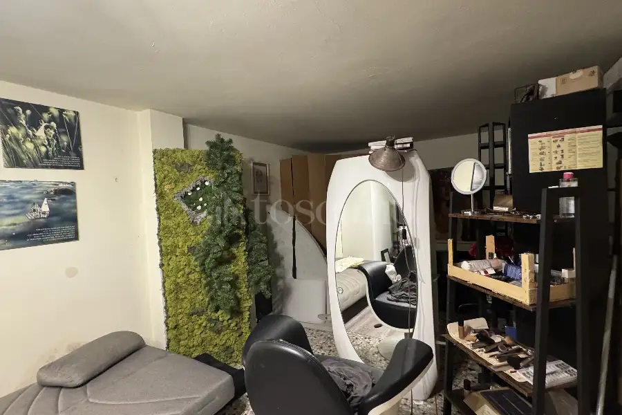 Attività Commerciale in vendita di 85 mq a €29.000 (rif. 44/2025)