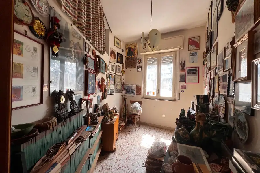 Casa Indipendente in vendita di 270 mq a €210.000 (rif. 37/2026)