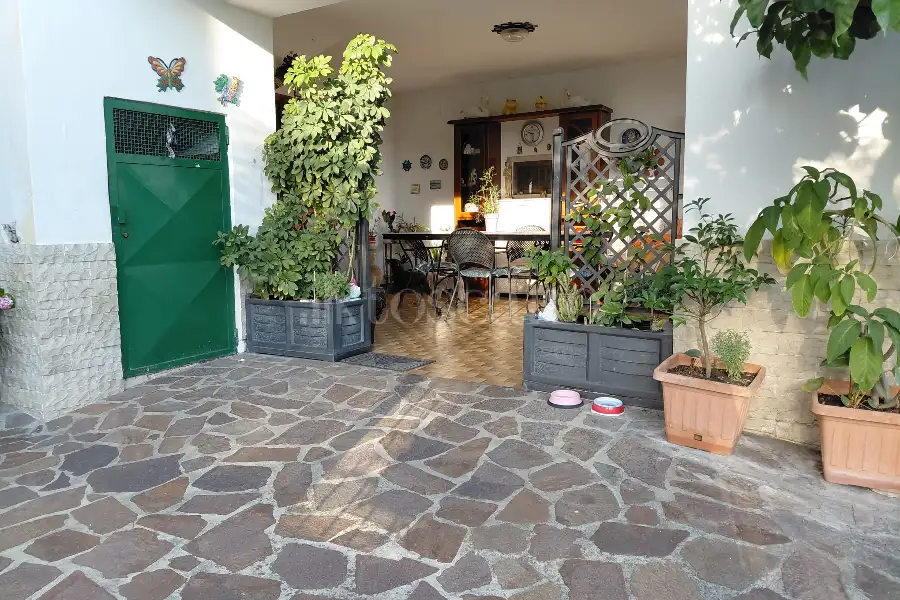 Casa Indipendente in vendita di 240 mq a €299.000 (rif. 68/2026)