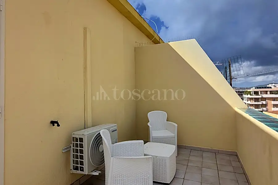 Attico in vendita di 75 mq a €379.000 (rif. 219/2026)