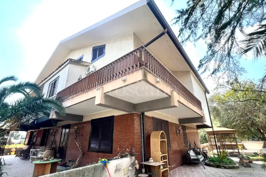 Villa Bifamiliare in vendita di 119 mq a €248.000 (rif. 175/2025)