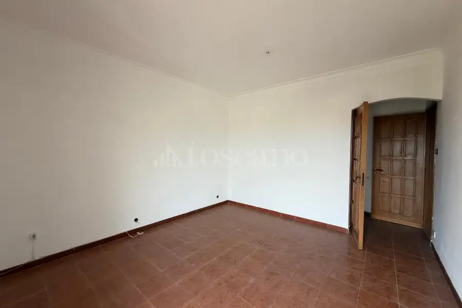 Attico in vendita di 167 mq a €189.000 (rif. 121/2026)