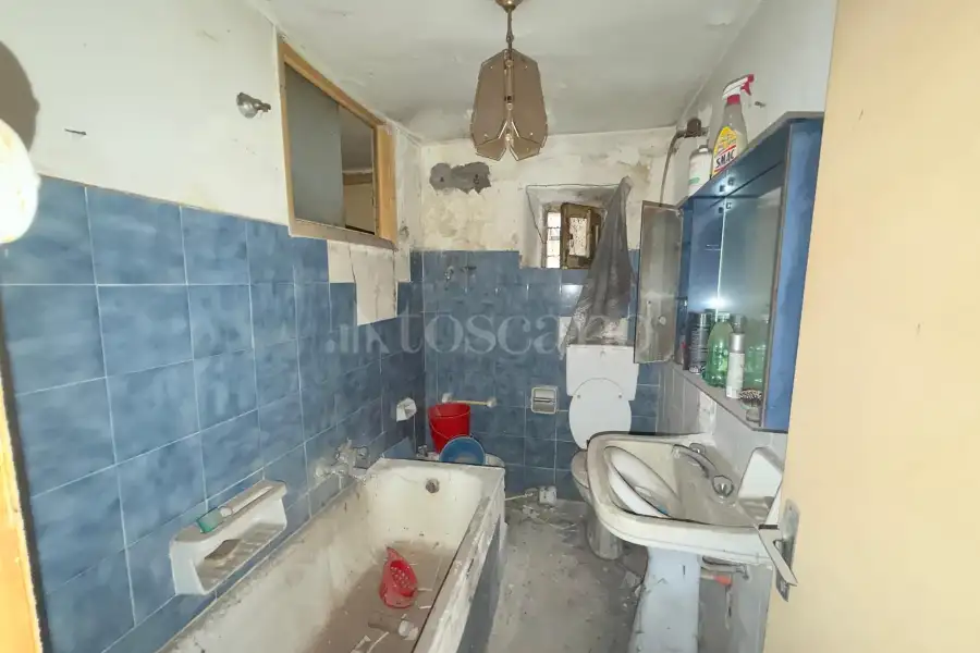 Casa in vendita di 90 mq a €35.000 (rif. 2/2026)