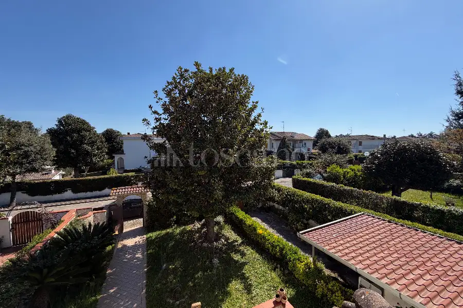 Villa Plurifamiliare in vendita di 150 mq a €280.000 (rif. 26/2025)