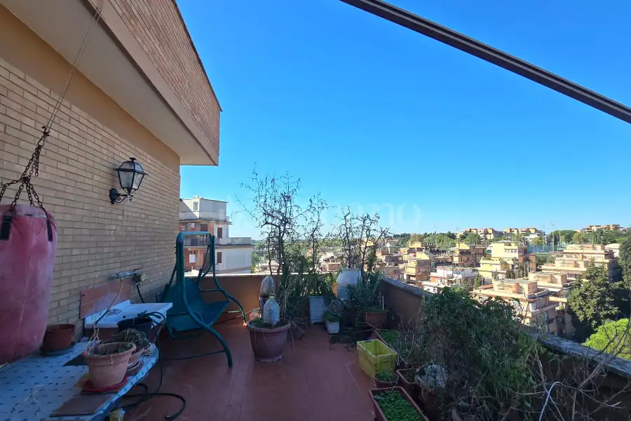Attico in vendita di 170 mq a €489.000 (rif. 48/2024)