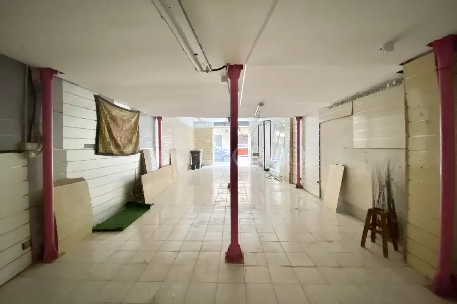 Negozio in vendita di 73 mq a €105.000 (rif. 22/2026)