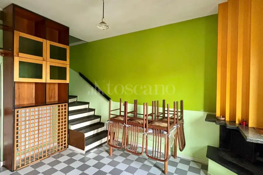 Casa Indipendente in vendita di 350 mq a €99.000 (rif. 101/2026)
