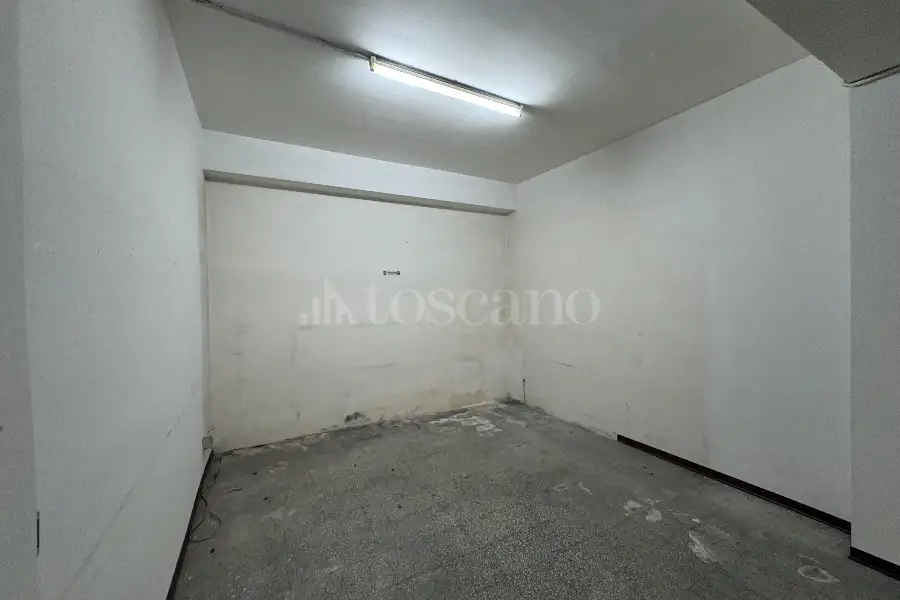 Ufficio in vendita di 200 mq a €79.000 (rif. 21/2026)