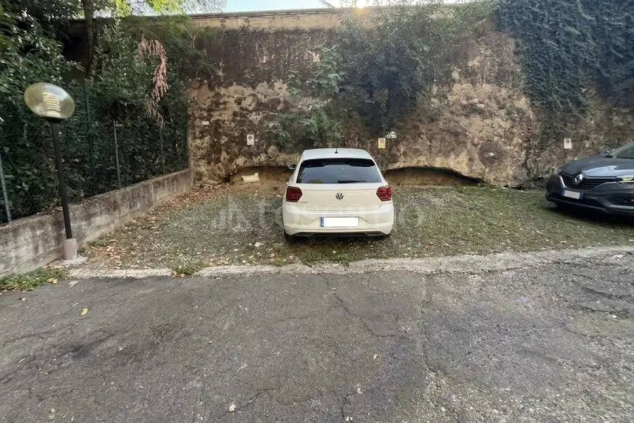Posto Auto in vendita di 16 mq a €19.000 (rif. 16/2026)