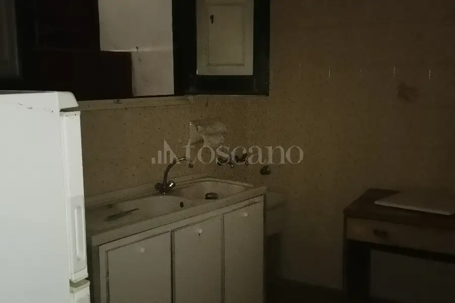 Casa in vendita di 480 mq a €450.000 (rif. 37/2026)