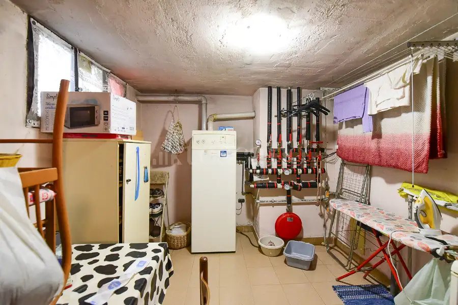 Villa in vendita di 300 mq a €390.000 (rif. 4/2026)