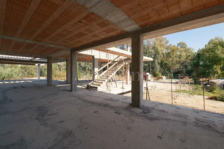 Casa Indipendente in vendita di 357 mq a €1.690.000 (rif. 95/2026)