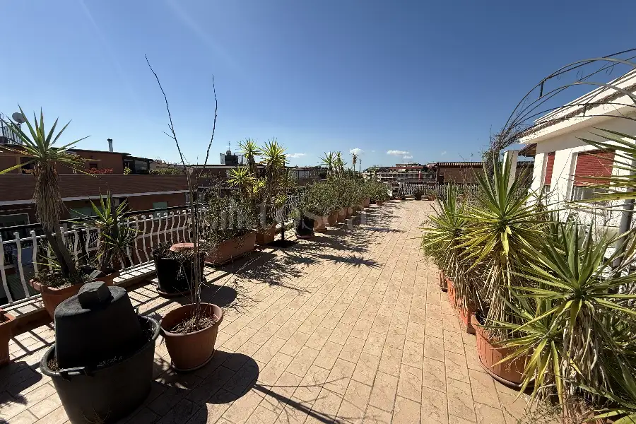 Superattico in vendita di 60 mq a €279.000 (rif. 13/2026)