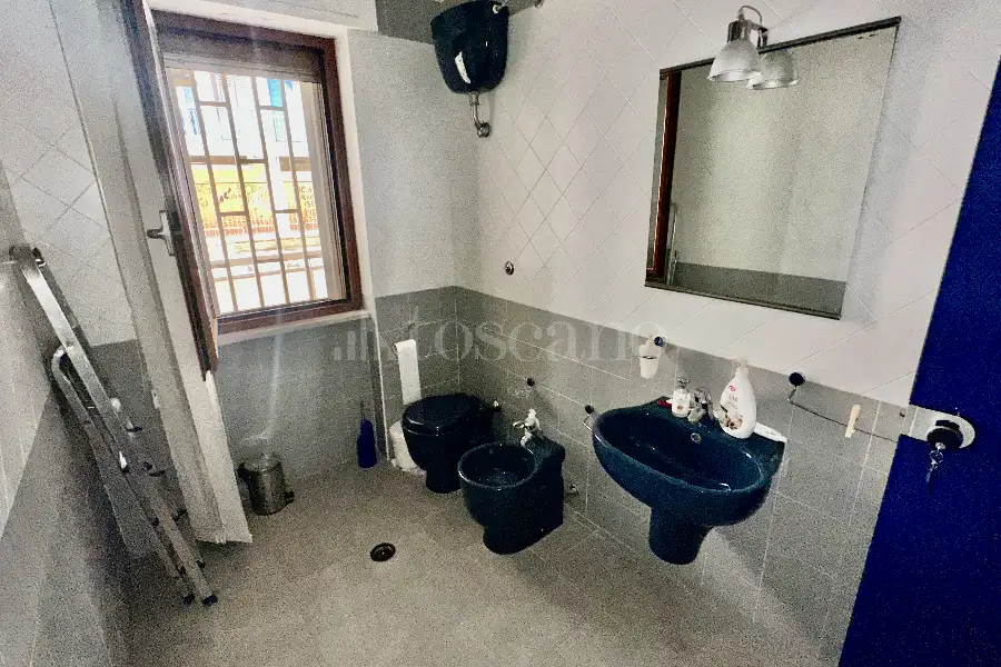 Ufficio in vendita di 150 mq a €229.000 (rif. 11/2026)