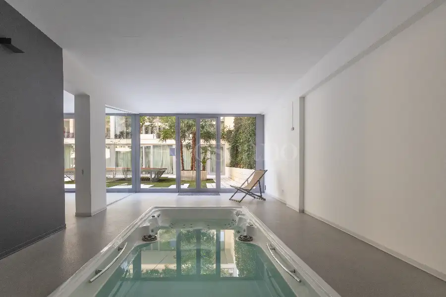 Attico in vendita di 200 mq a €695.000 (rif. 126/2025)
