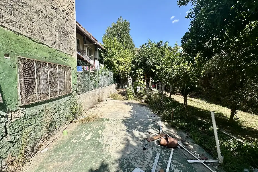 Negozio in affitto di 70 mq a €450 (rif. 25/2025)