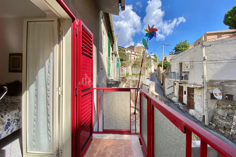 Casa Indipendente in vendita di 80 mq a €114.000 (rif. 69/2026)