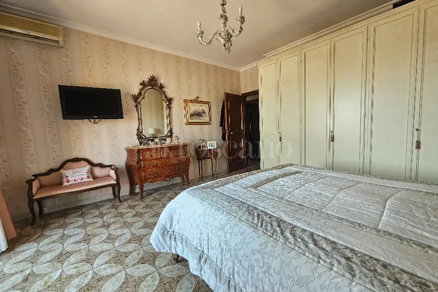 Villa Bifamiliare in vendita di 200 mq a €299.000 (rif. 141/2025)