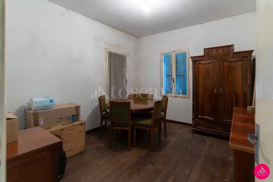 Casa Indipendente in vendita di 285 mq a €155.000 (rif. 82/2026)