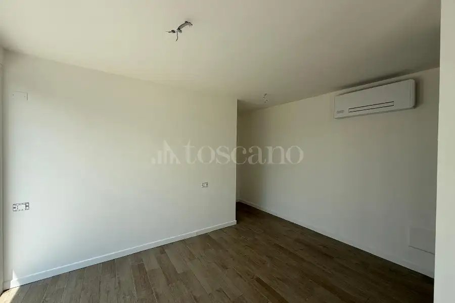 Attico in affitto di 97 mq a €1.300 (rif. 40/2026)