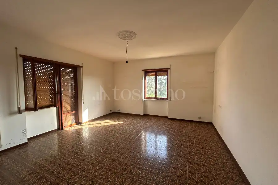 Villa in vendita di 280 mq a €295.000 (rif. 4/2026)