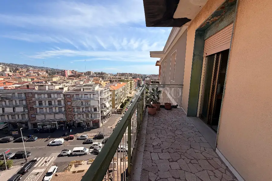 Attico in vendita di 160 mq a €498.000 (rif. 165/2026)