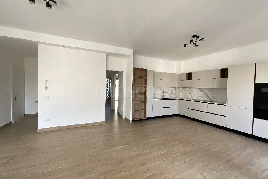 Casa in affitto di 105 mq a €2.000 (rif. 45/2026)