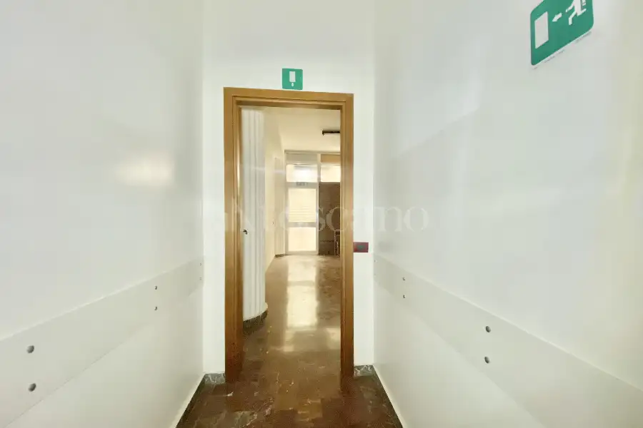 Negozio in vendita di 95 mq a €64.000 (rif. 26/2026)