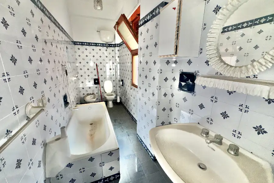 Villa in vendita di 800 mq a €1.069.000 (rif. 56/2024)
