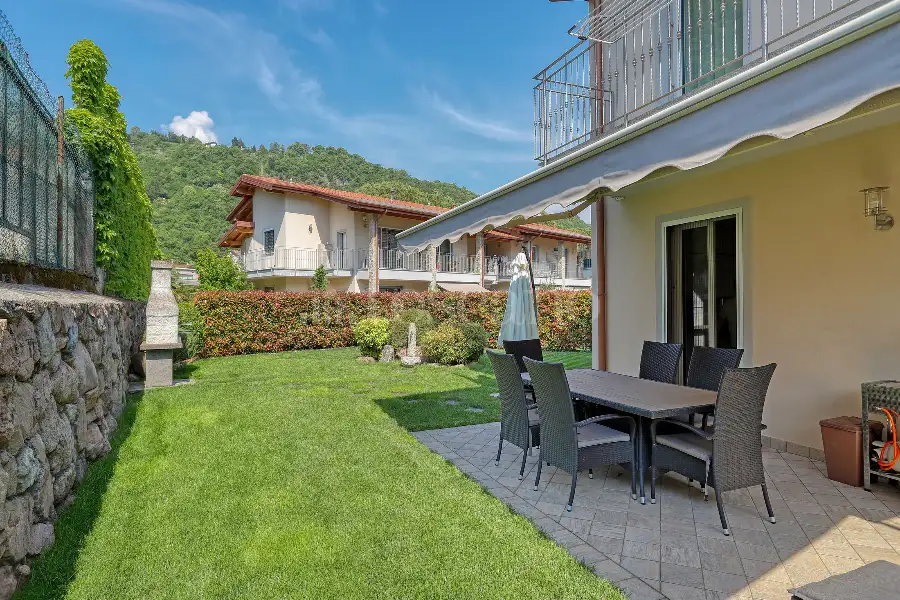 Villa Bifamiliare in vendita di 195 mq a €420.000 (rif. 148/2026)