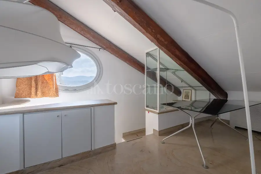 Casa in affitto di 200 mq trattativa riservata (rif. 42/2026)