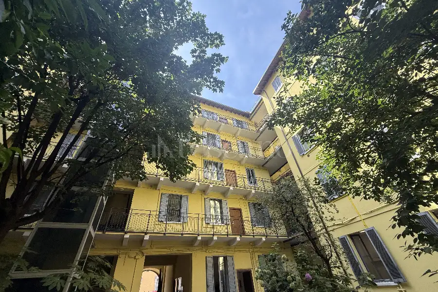 Casa in affitto di 45 mq a €900 (rif. 8/2026)