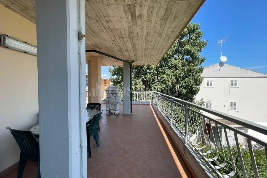 Attico in vendita di 110 mq a €165.000 (rif. 41/2025)