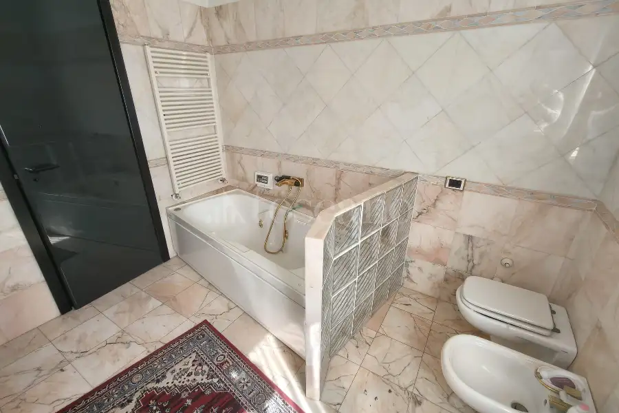 Villa in vendita di 230 mq a €649.000 (rif. 53/2026)