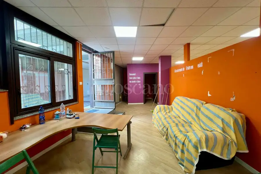 Magazzino in vendita di 215 mq a €149.000 (rif. 76/2025)